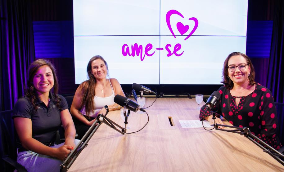 Em podcast, atletas paranaenses falam sobre os desafios da carreira no triatlo e MMA  